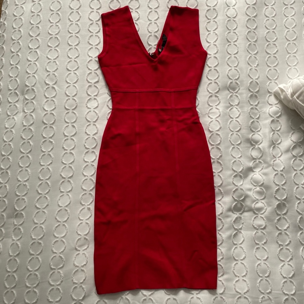 BCBGMAXAZRIA Red midi dress
